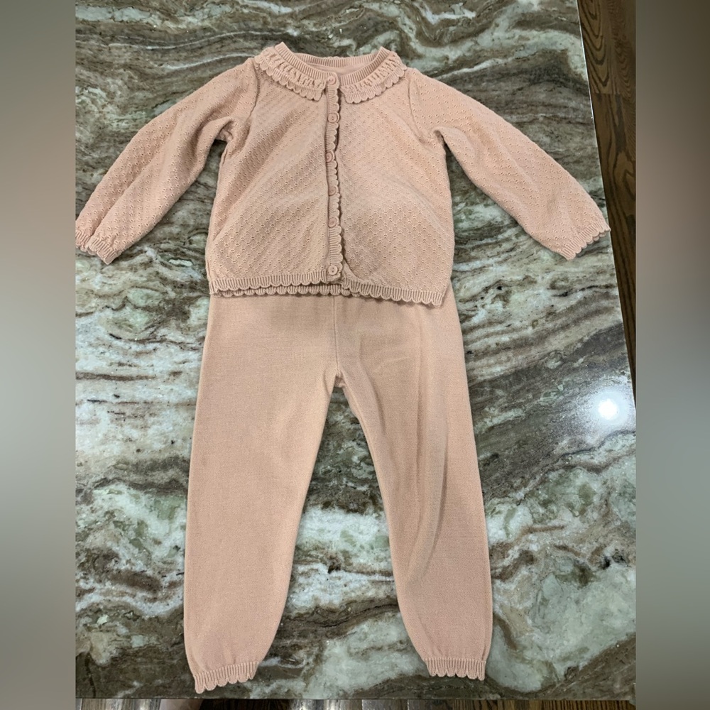 Like New H&M sweater set